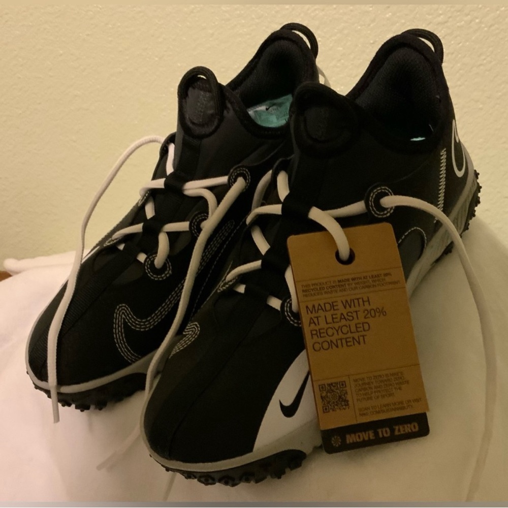 Youth, Nike Football, Baseball & 
Soccer cleats